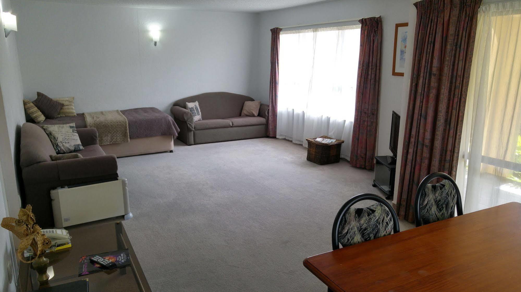Hobson'S Choice Motel Dargaville Zewnętrze zdjęcie